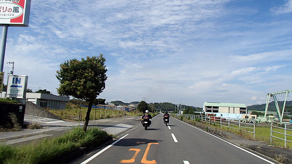 南下して県道１４号線へ